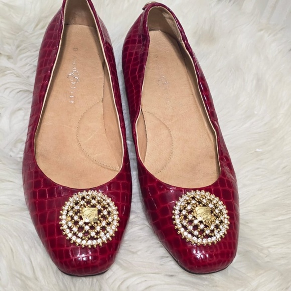 Diana E Kelly Red Leather Flats with Embellishments Women's Size 8.5.🌴 - Picture 2 of 7